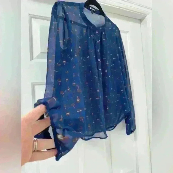 Lily White sheer blue long sleeve half button down mushroom blouse size small - Picture 3 of 7